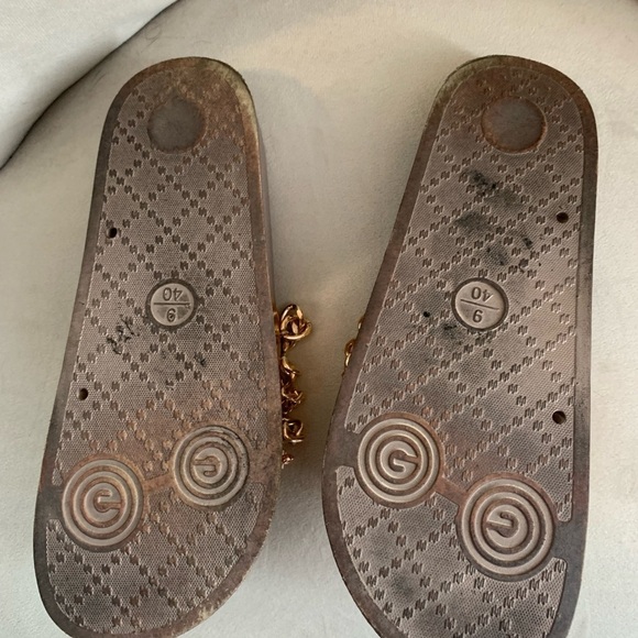 Rose Gold Chain  Slides​ - Picture 2 of 4
